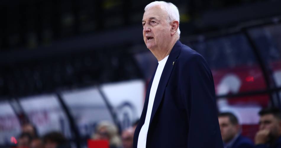 Σάκοτα μετά την 30άρα του Σίλβα: “Γι’ αυτό βάλαμε αυτόν τον όρο, να κρίνει αν θέλει να είναι πρωταγωνιστής”