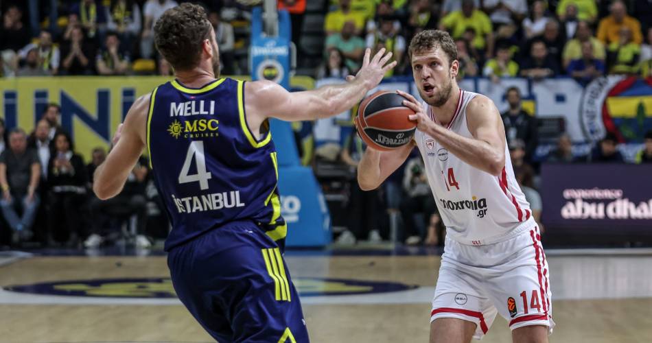 Μπαρτζώκας για Βεζένκοφ: “Ένιωσε ένα σφίξιμο, δεν νομίζω πως είναι σοβαρό”