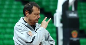 Ergin-Ataman-Panathinaikos-practice