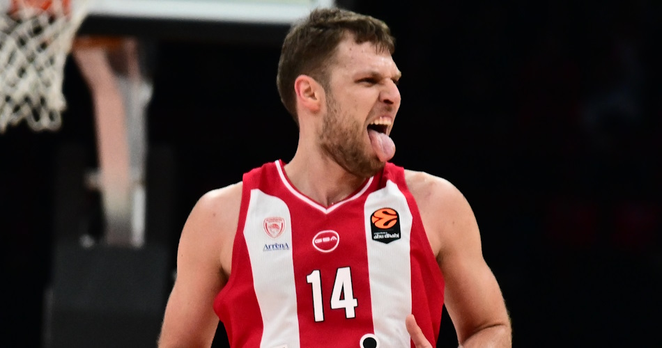 sasha-vezenkov-olympiacos