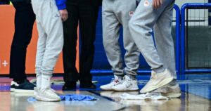 Peristeri-Zaragoza-rain-towels