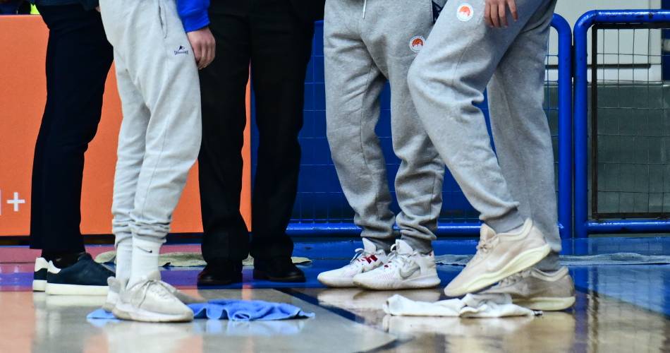 Peristeri-Zaragoza-rain-towels