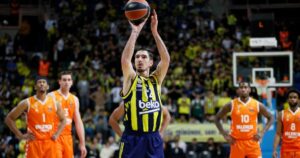Nando-de-Colo-Fenerbahce-Valencia