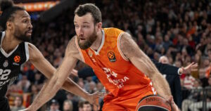 matt-costello-valencia