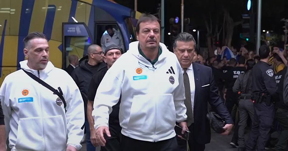 Ergin-Ataman-Maccabi-Tel-Aviv-Panathinaikos-arrival