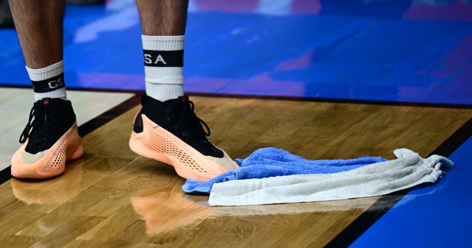 Peristeri-Zaragoza-rain-towels(4)