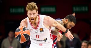 thomas walkup-olympiacos