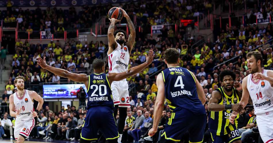 Tyler-Dorsey-Fenerbahce-Olympiacos
