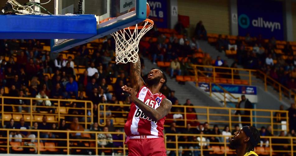 donta hall olympiacos