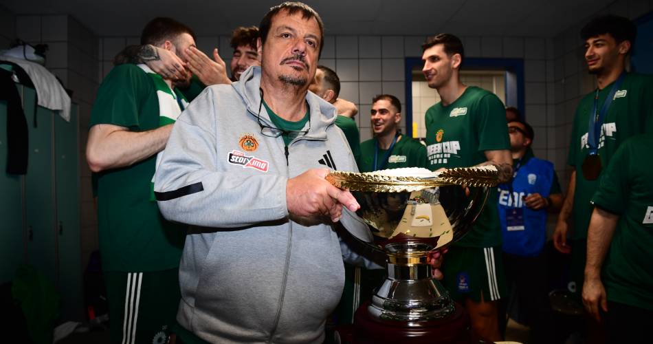 Αταμάν: “Μεγάλος στόχος η Ευρωλίγκα και το Πρωτάθλημα, αξίζαμε 100% το Κύπελλο”