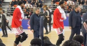 Tyrique-Jones-Olympiacos-AEK-dance