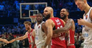 Evan-Fournier-Dubai-Olympiacos-hyped