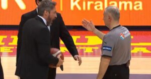 Gianmarco-Pozzecco-Fenerbahce-Galatasaray-ejected