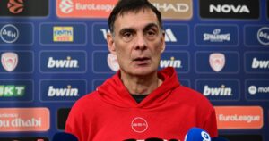 bartzokas-olympiacos-media-day