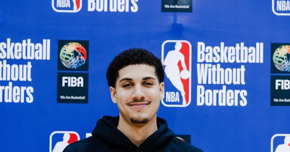 cameron-houindou-bwb