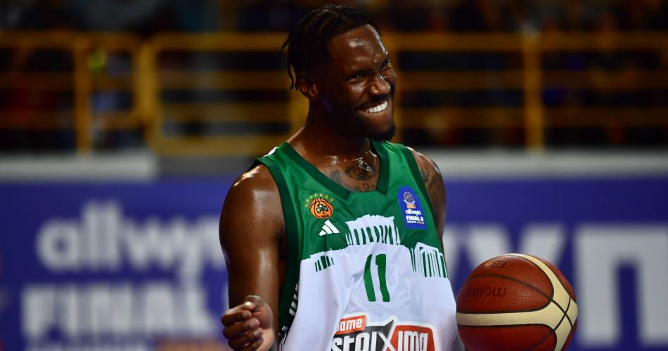 Χέιζ-Ντέιβις μετά το ΙΔΑΝΙΚΟ ντεμπούτο με Παναθηναϊκό: “Υπάρχει ταλέντο, μπορώ να παίξω καλύτερα”