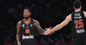 peters-jones-olympiacos