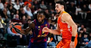 Myles-Cale-Valencia-Barcelona