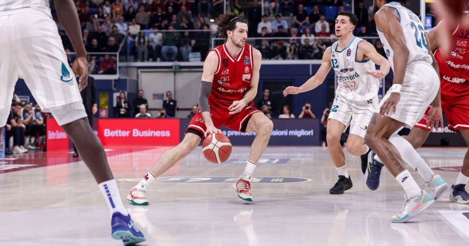 Αρμάνι: Γλίτωσε το κάζο από την προτελευταία Καντού στην εκπνοή