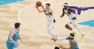 poulakidas-mavericks