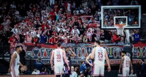 Paris-Olympiacos-fans