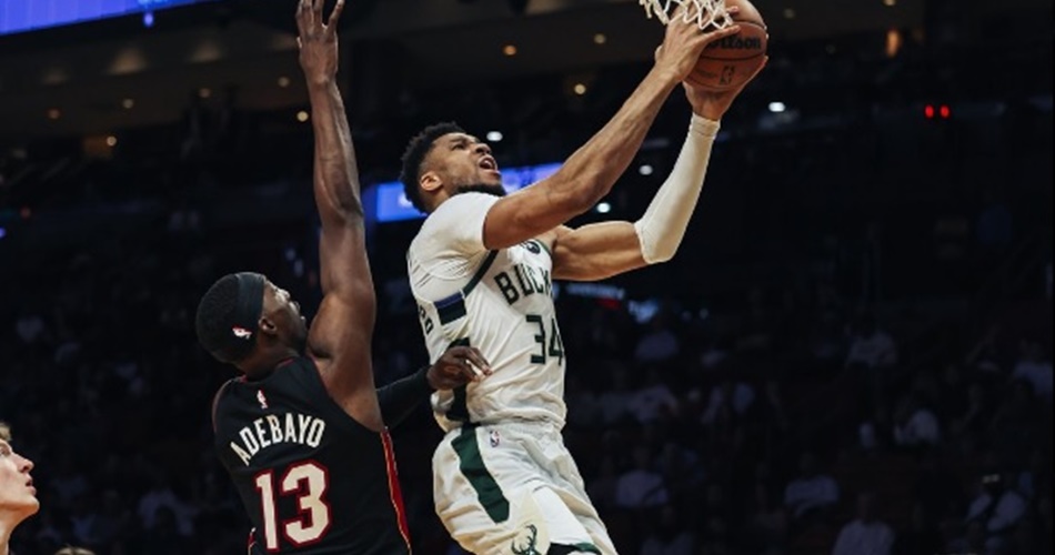 Γιάννης: Δεν έφταναν οι 31 πόντοι κατά των “καυτών” Χιτ των επτά συνεχόμενων νικών