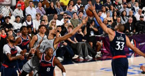 victor-wembanyama-nicolas-batum