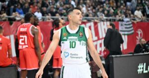Kostas-Sloukas-Hapoel-Tel-Aviv-Panathinaikos