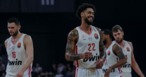 Tyler-Dorsey-ASVEL-Olympiacos-smile