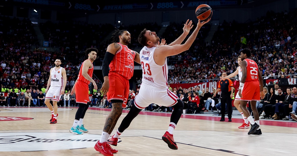 Μιλουτίνοφ: Μηδέν ριμπάουντ έπειτα από σχεδόν δύο χρόνια στην Ευρωλίγκα!