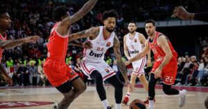 Tyler-Dorsey-Hapoel-Tel-Aviv-Olympiacos