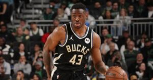 Thanasis-Antetokounmpo-Milwaukee-Bucks