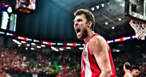 sasha-vezenkov-olympiacos