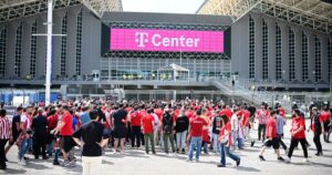olympiacos-fans-oaka