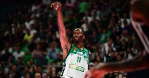 Nigel-Hayes-Davis-Panathinaikos-PAOK-Game-1