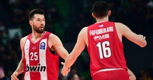 papanikolaou-peters-olympiacos