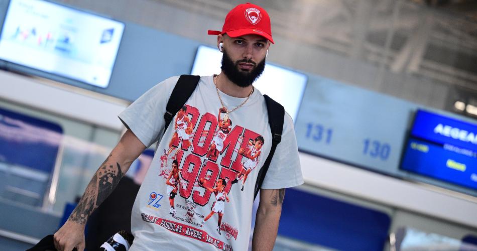 Evan-Fournier-Olympiacos-Rome-1997(3)