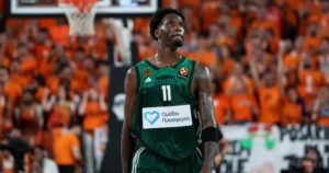 Nigel-Hayes-Davis-Valencia-Panathinaikos-Game-5