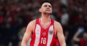 kostas-papanikolaou-olympiacos