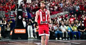 Thomas-Walkup-Olympiacos-Real-Madrid-Final-Four