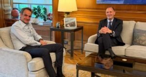 Kyriakos-Mitsotakis-Chus-Bueno-EuroLeague