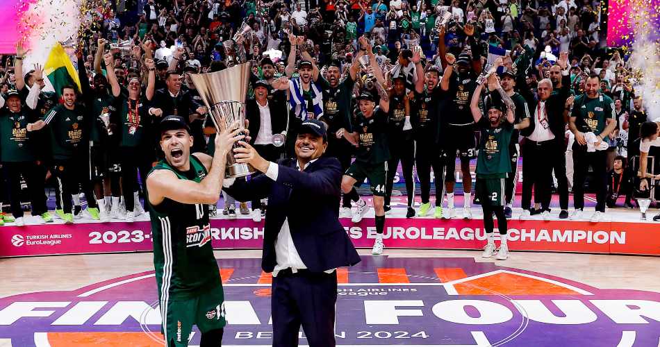 Kostas-Sloukas-Ergin-Ataman-Panathinaikos-EuroLeague-Champions-2024