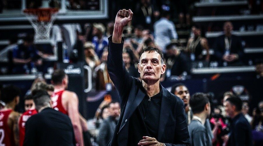 Coach B-ST