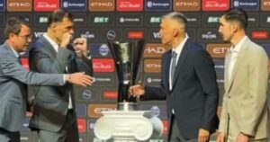 Giorgos-Bartzokas-Sarunas-Jasikevicius-Olympiacos-Fenerbahce-Final-Four-face-off