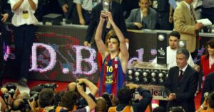 Dejan-Bodiroga-Barcelona-EuroLeague-Champions-2003