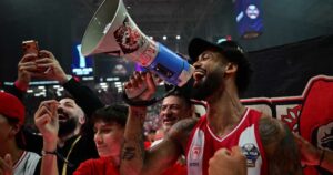 Tyler-Dorsey-Olympiacos-EuroLeague-Champions-2026