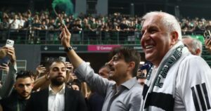 Zeljko-Obradovic-Dimitris-Giannakopoulos-Panathinaikos-presentation(4)