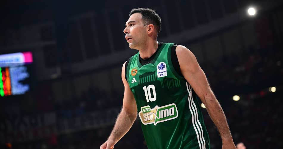 Kostas-Sloukas-Olympiacos-Panathinaikos-Game-3