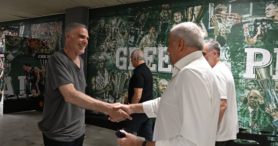 Michalis-Georgantis-Zeljko-Obradovic-Panathinaikos-presentation
