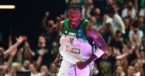 Nigel-Hayes-Davis-Panathinaikos-Olympiacos-Game-2(3)